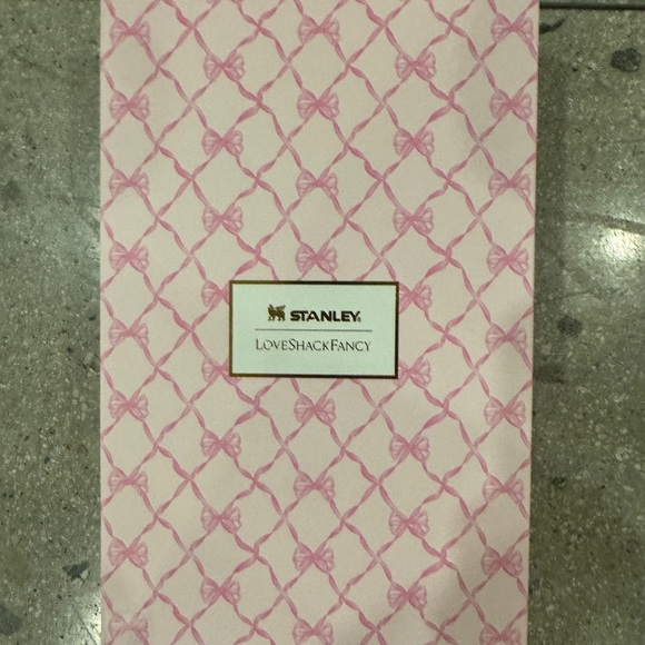 Stanley Love Shack Fancy Pink Insulated Mug with Straw & Pouch Brand New -Rare - Picture 2 of 2